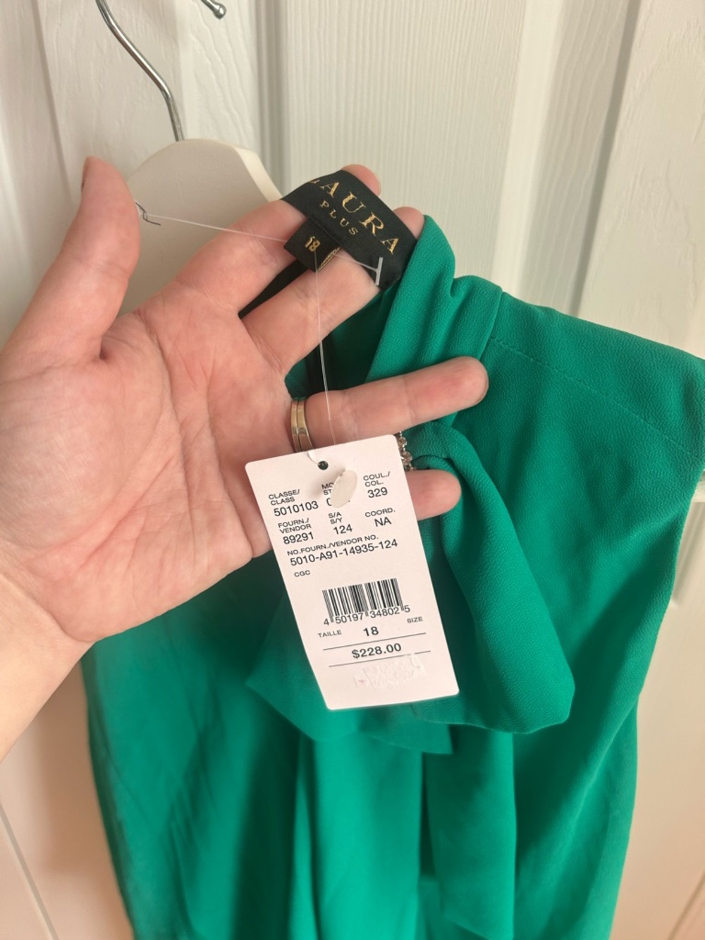 Sleeveless Tiered Midi Dress with Bow Accent in Emerald Green - Picture 3 of 5